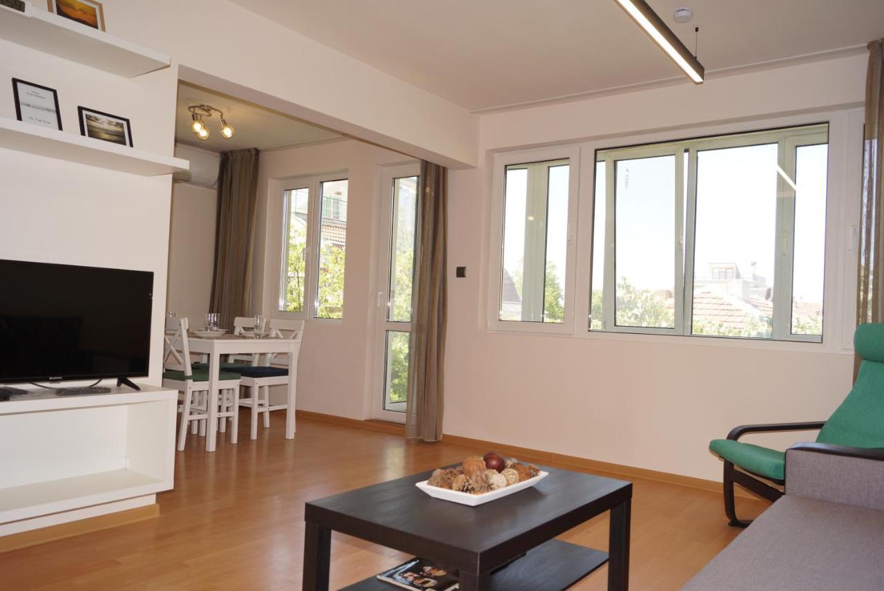Spacious 2Bdr - Free Parking - Walk Everywhere - 300 Mbps Wifi Варна Экстерьер фото